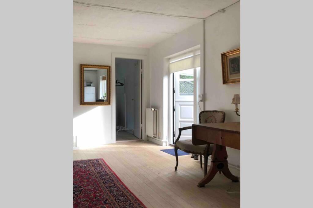 Appleflower Farm Retro Apartment Lillerod 외부 사진
