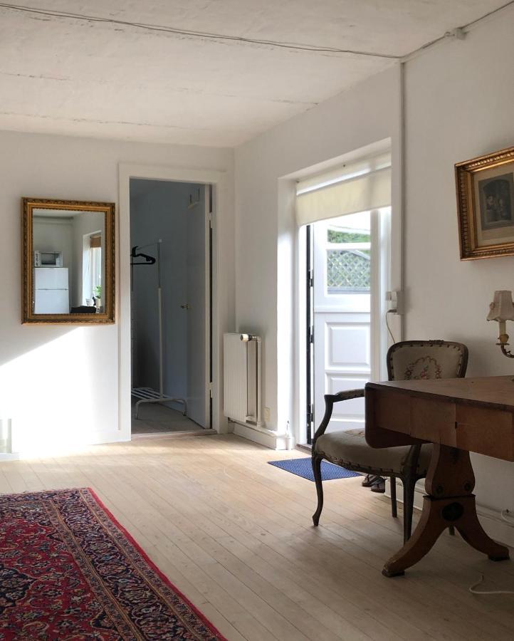 Appleflower Farm Retro Apartment Lillerod 외부 사진